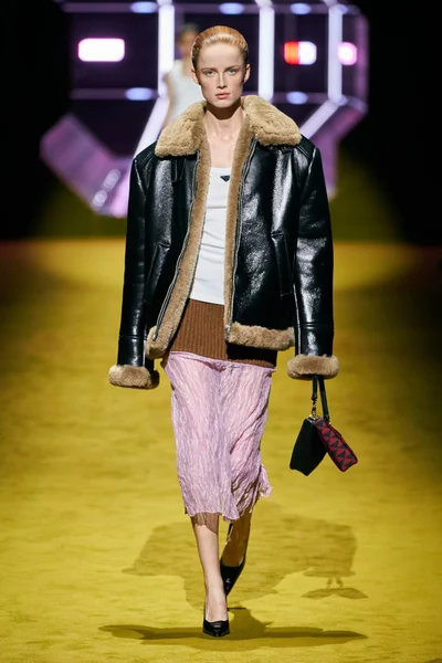 Look 39